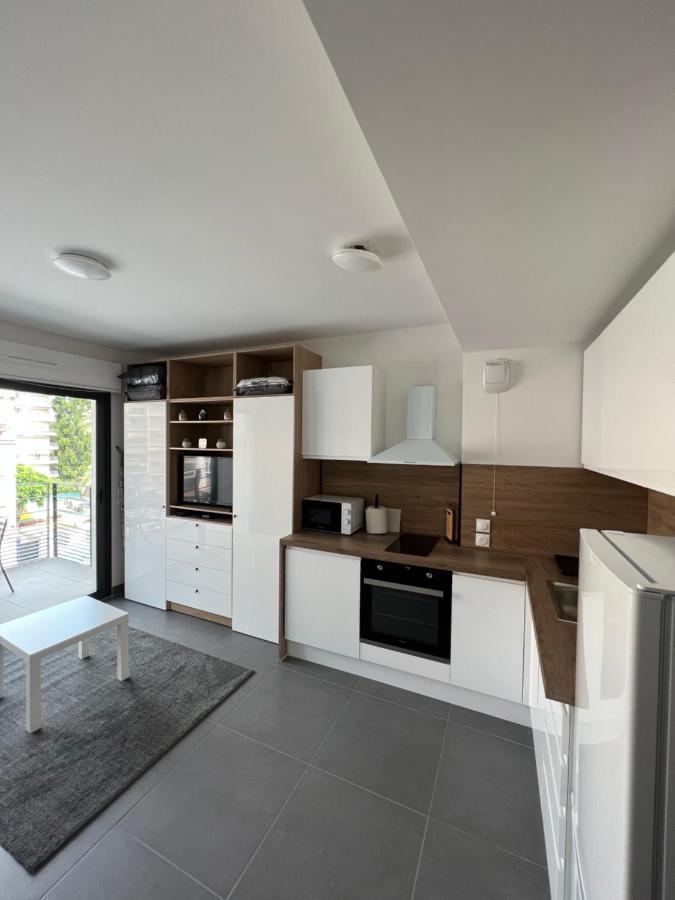 Appartement Tout Equipe Centre Ville Μεντόν Εξωτερικό φωτογραφία